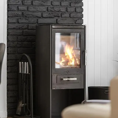 Lovely In With Sauna Hébergement de vacances